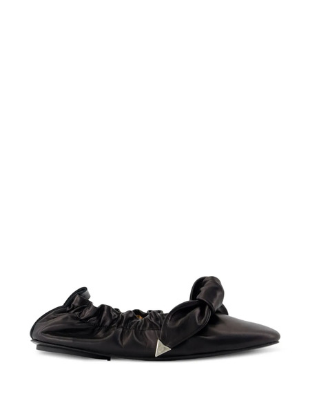  Toga Pulla Ruched-detail Ballet Flats - Black 