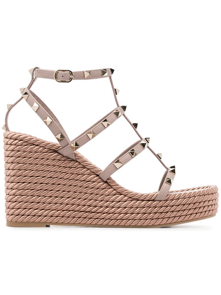  Valentino Garavani 95mm Rockstud Wedge Sandals - Pink 