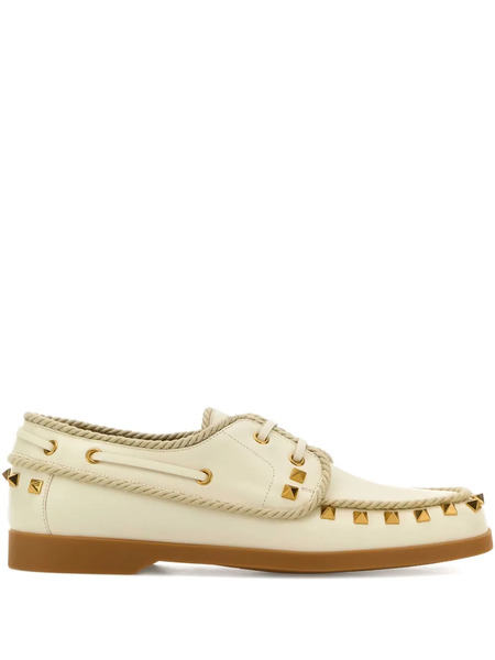  Valentino Garavani Rockstud Boat Shoes - Neutrals 