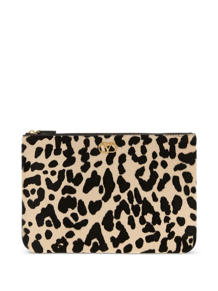  Valentino Garavani Vlogo Leopard-print Clutch Bag - Neutrals 