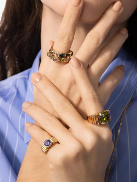  Van Robot 18k Yellow Gold Ibiza Van Peridot And Aquamarine Ring 