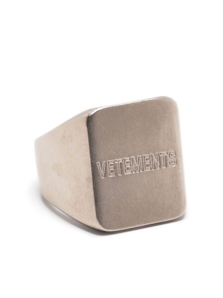  Vetements Logo Square Signet Ring - Silver 