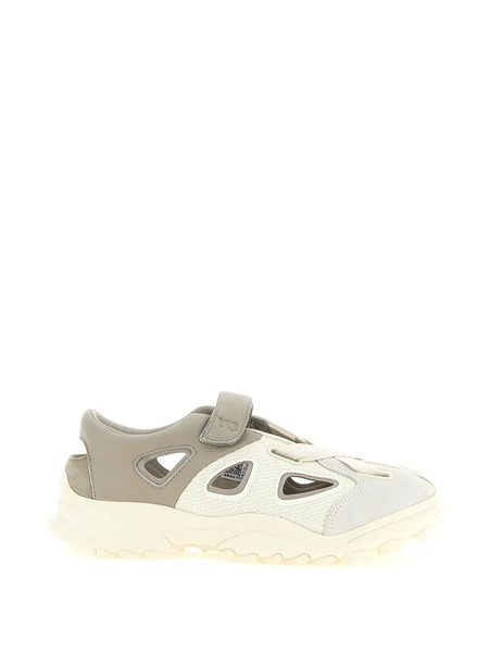  Y-3 Cutout Embossed Logo Sandals - Grey 