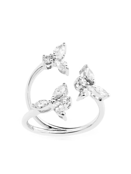  Yeprem 18kt White Gold Three Cluster Diamond Ring - Silver 
