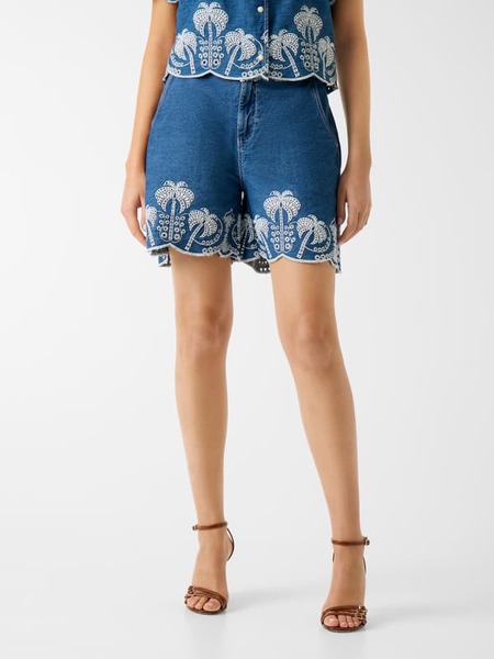  Guess Bestickte Denim-shorts 