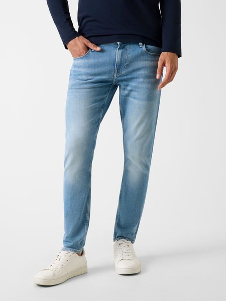 Guess Chris Skinny Jeans 