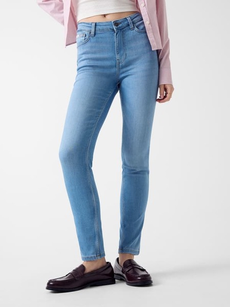  Guess G05 High-rise-skinny-jeans 