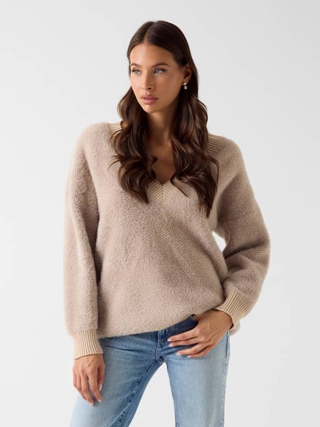  Guess Oversize Flauschpullover 