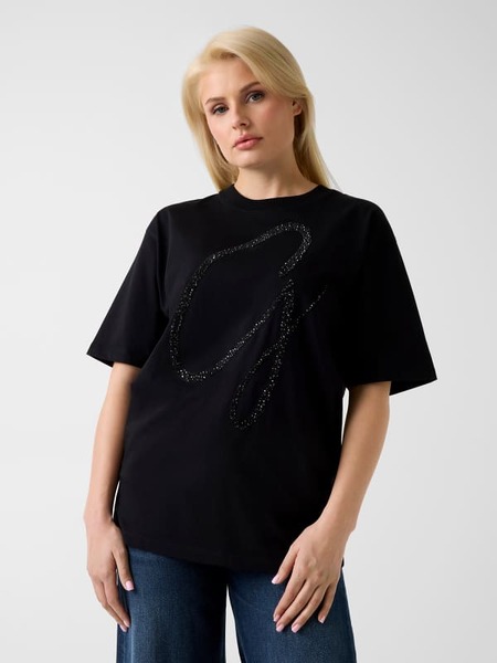  Guess Oversized Logo T-shirt 