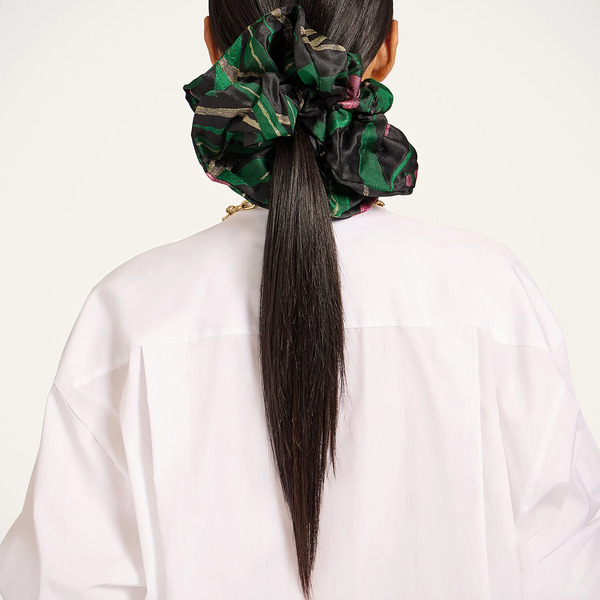  La Doublej Hair Accessories Women - Giga Scrunchie Bamboo Black One Size 50% Polyester 25% Silk 19% Viscose 5% Metal Polyester 
