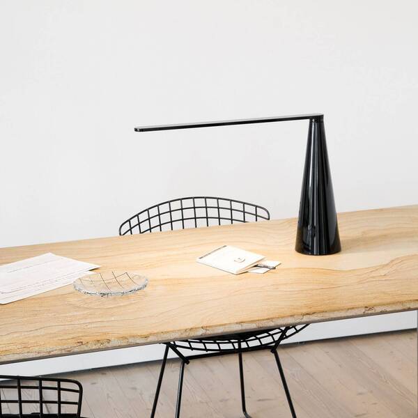  Martinelli Luce Martinelli Luce Elica Lampa Stołowa Led Czarna 