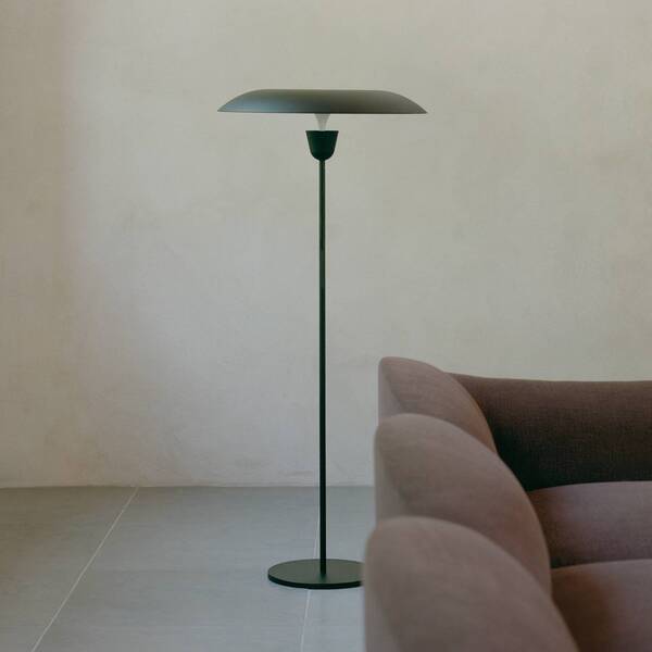  New Works Lampa Stojąca Led New Works Kantarell, Czarna, ściemniana, 127 Cm 