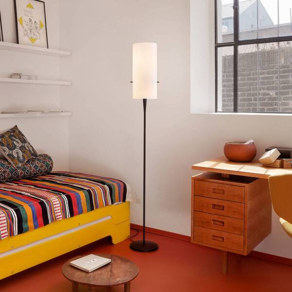  Serien Lighting Serien.lighting Club M Lampa Stojąca Led, Czarna 