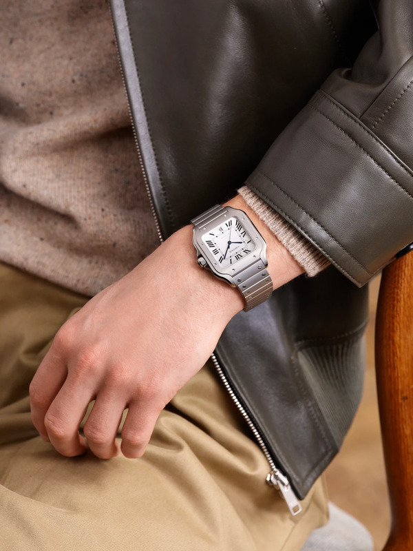  Cartier - Santos De Cartier Large Automatic 47.5mm Titanium And Alligator Watch, Ref. No. Crwssa0089 - Men - White 