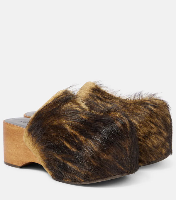  Acne Studios Acne Studios Calf Hair Clogs 