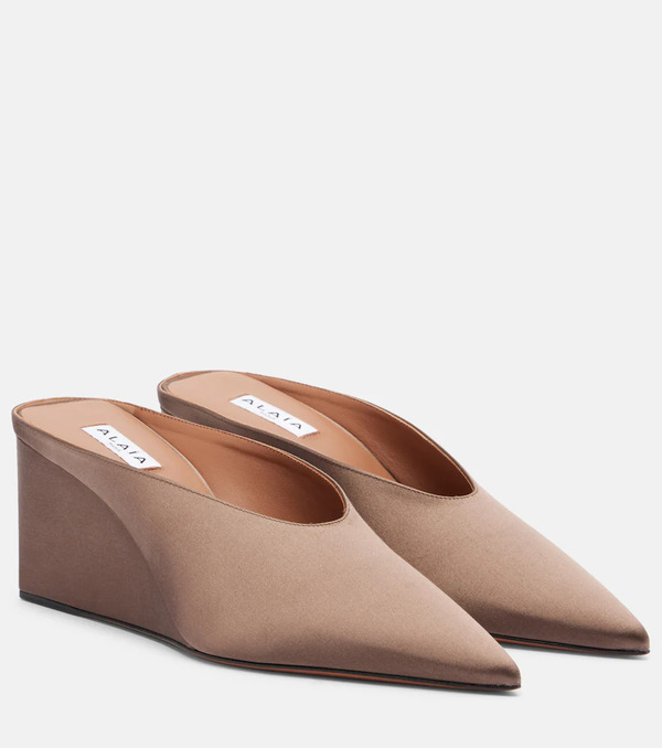  Alaia Alaã¯a Cube Satin Wedge Mules 