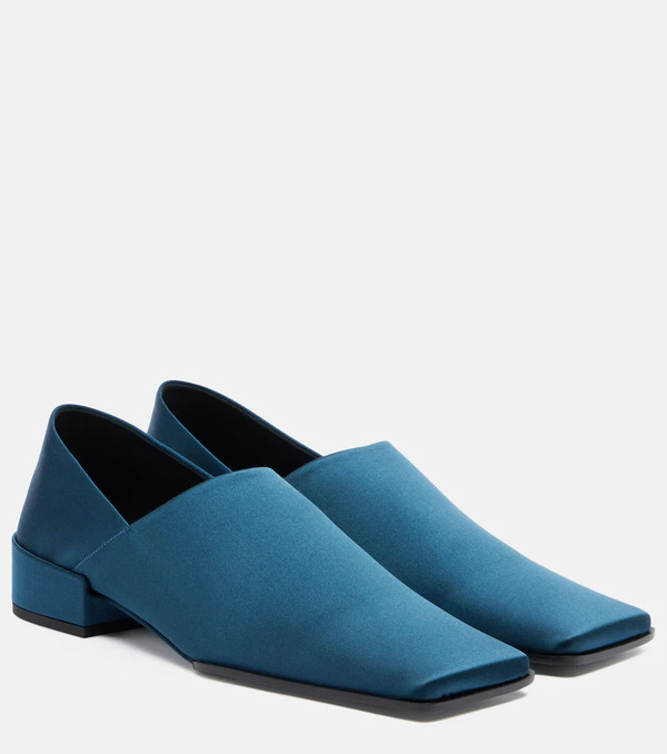  Alaia Alaã¯a Satin Slip-on Shoes 
