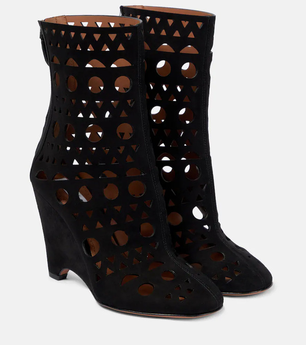  Alaia Alaã¯a Vienne Suede Wedge Ankle Boots 