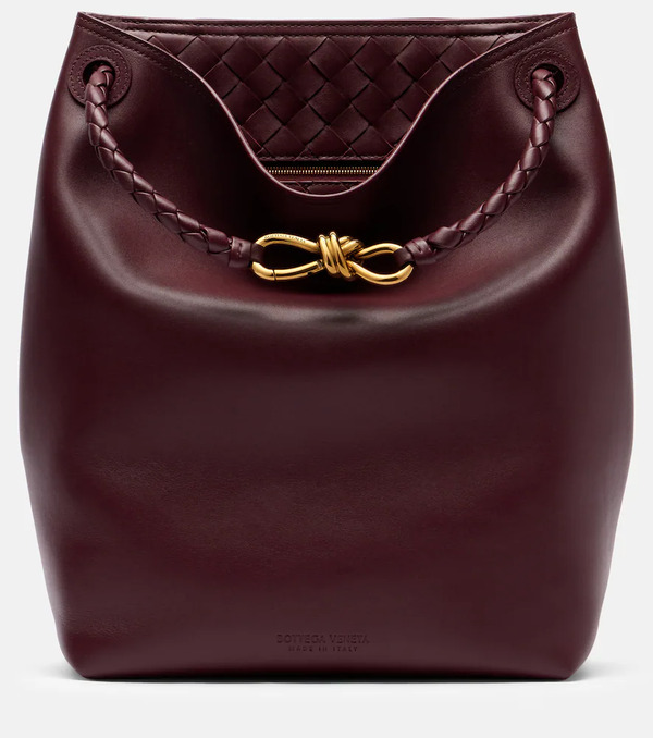  Bottega Veneta Bottega Veneta Andiamo Small Leather Bucket Bag 