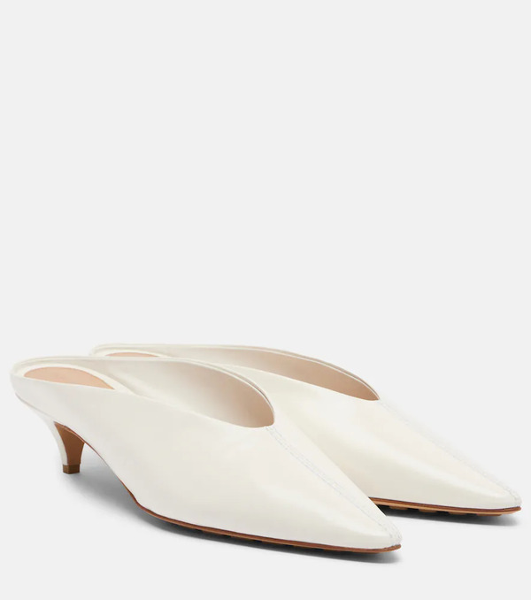  Bottega Veneta Bottega Veneta Virna Leather Mules 