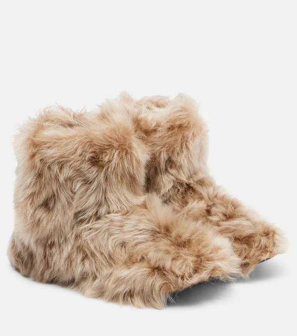  Christen Christen Big Shearling Ankle Boots 