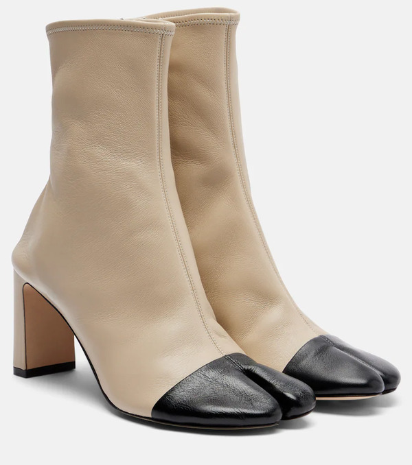  Christen Christen Tabi 75 Leather Ankle Boots 
