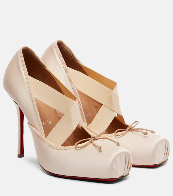  Christian Louboutin Christian Louboutin Cassiasticina Satin Pumps 
