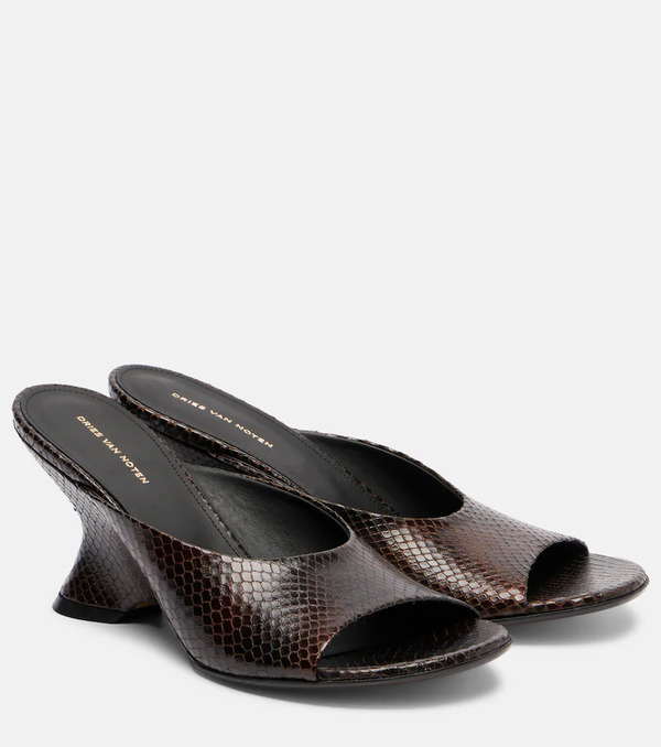  Dries Van Noten Dries Van Noten 75 Snake-effect Leather Wedge Mules 