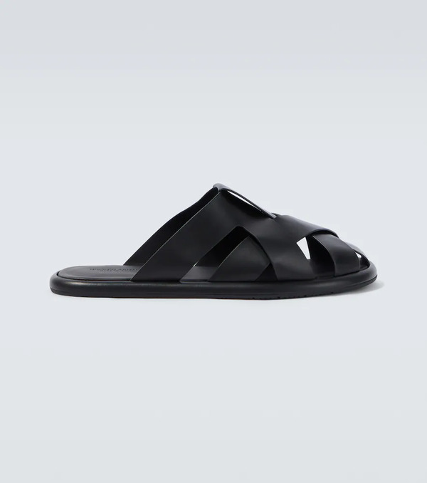  Giorgio Armani Giorgio Armani Leather Sandals 