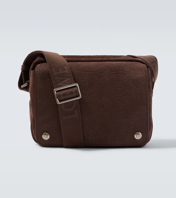  Loewe Loewe Pebble Medium Leather Messenger Bag 