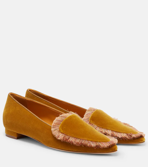  Manolo Blahnik Manolo Blahnik Agofran Fringed Velvet Loafers 