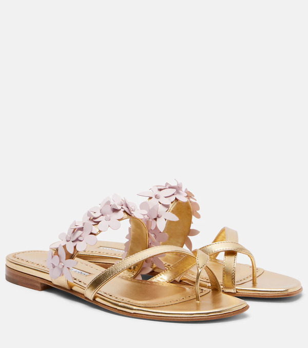  Manolo Blahnik Manolo Blahnik Fiosa Appliquã© Leather Thong Sandals 