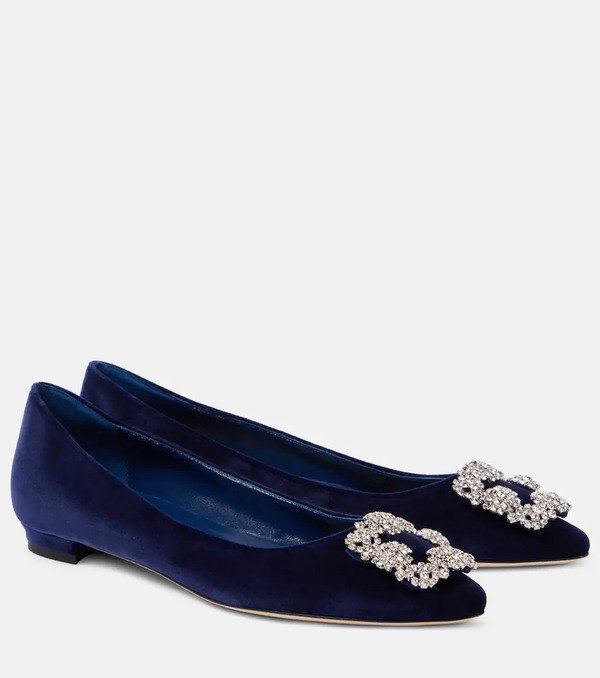  Manolo Blahnik Manolo Blahnik Hangisi Embellished Velvet Ballet Flats 