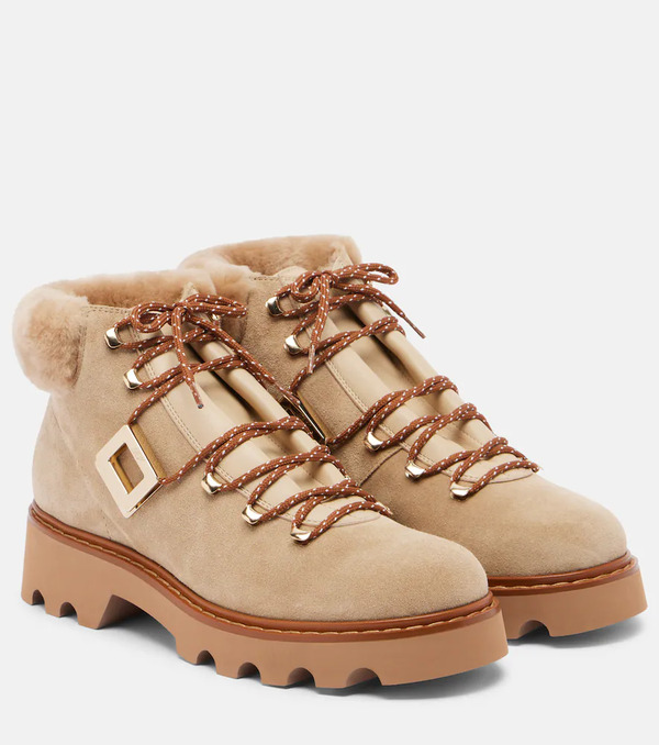  Roger Vivier Roger Vivier Viv' Rangers Suede Lace-up Boots 