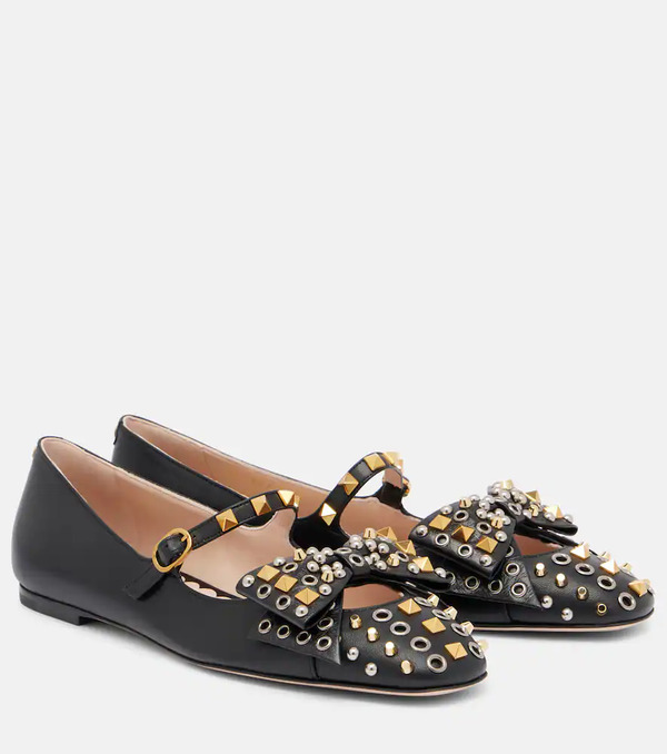  Valentino Garavani Valentino Garavani Bowow Studded Leather Ballet Flats 