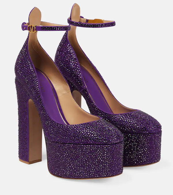 Valentino Garavani Valentino Garavani Tan-go Embellished Leather Platform Pumps 