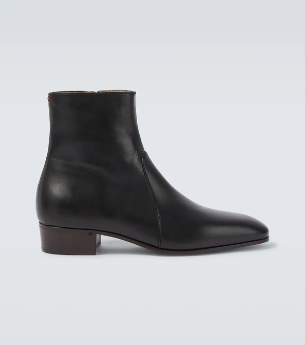  Valentino Garavani Valentino Garavani Vlogo Leather Ankle Boots 