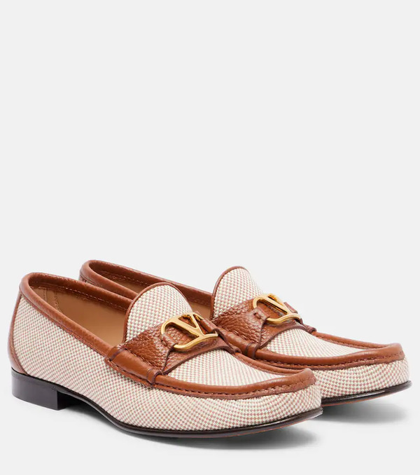  Valentino Garavani Valentino Garavani Vlogo Leather-trimmed Canvas Loafers 