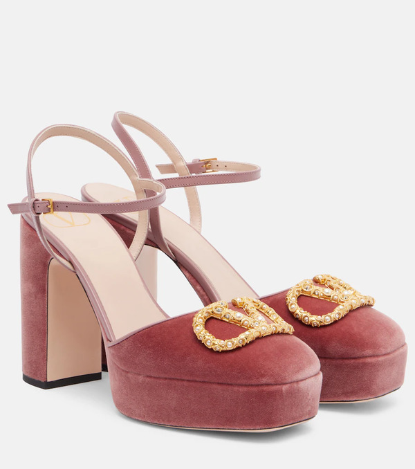  Valentino Garavani Valentino Garavani Vlogo 115 Velvet Platform Pumps 