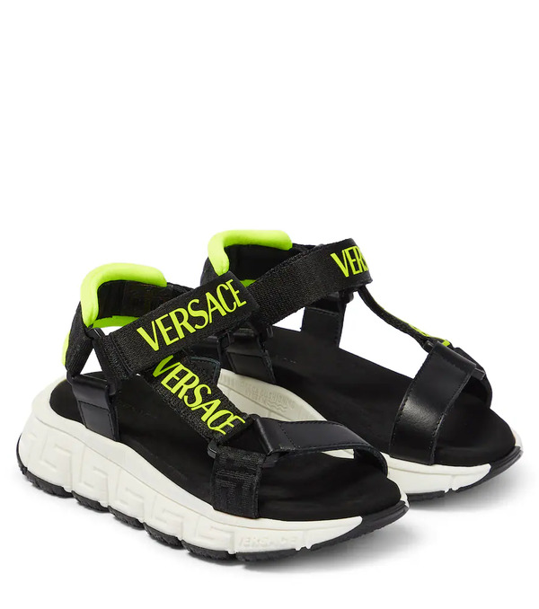  Versace Kids Versace Kids Logo Trigreca Sandals 