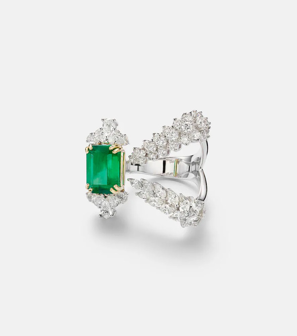  Yeprem Yeprem Reign Supreme 18kt White Gold Ring With Emerald And Diamonds 
