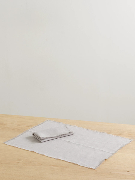  Brunello Cucinelli Brunello Cucinelli - Frayed Linen Placemat And Napkin Set - Light Gray 