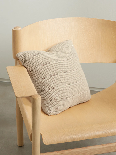  Brunello Cucinelli Brunello Cucinelli - Sequin-embellished Metallic Ribbed-knit Pillow - Beige 