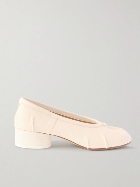  Maison Margiela Maison Margiela - Tabi Ballerina Split-toe Leather Pumps - Cream 