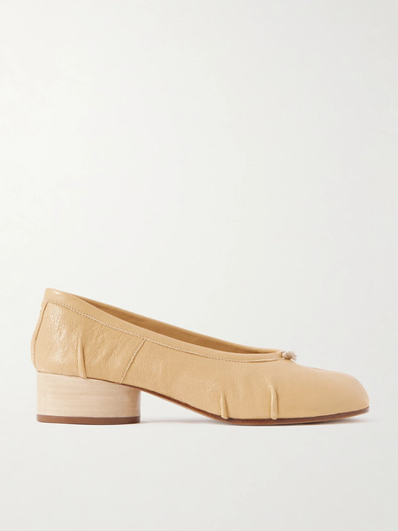  Maison Margiela Maison Margiela - Tabi Ballerina Split-toe Leather Pumps - Neutral 
