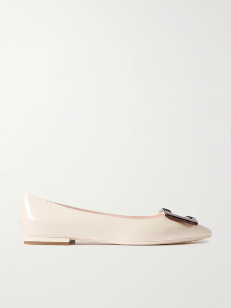  Roger Vivier Roger Vivier - Gommettine Patent-leather Point-toe Flats - Off-white 