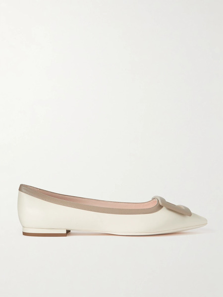  Roger Vivier Roger Vivier - Gommettine Two-tone Leather Point-toe Ballet Flats - Cream 