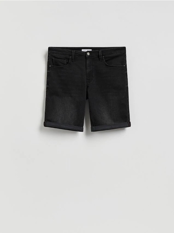  Reserved - Jeansowe Szorty Slim - Czarny 