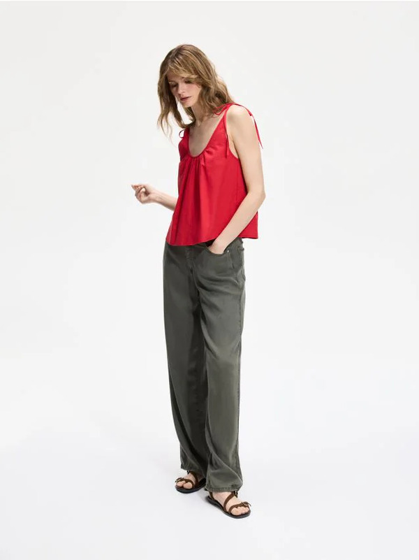  Reserved - Jeansy Straight - Zielony 