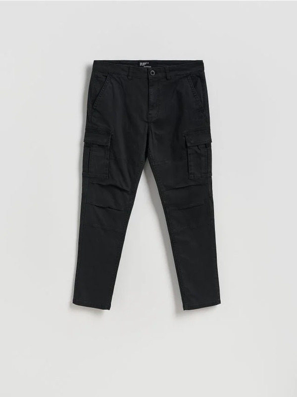  Reserved - Spodnie Cargo Slim Fit - Czarny 
